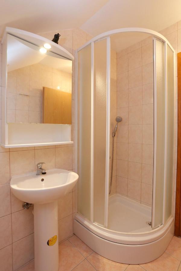 Apartments By The Sea Korcula - 4407 Лумбарда Екстериор снимка
