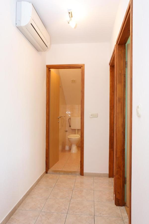 Apartments By The Sea Korcula - 4407 Лумбарда Екстериор снимка