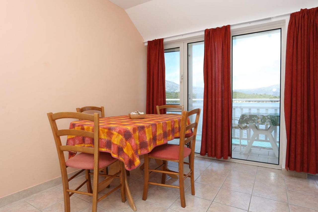 Apartments By The Sea Korcula - 4407 Лумбарда Екстериор снимка