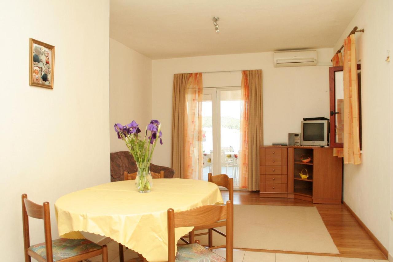 Apartments By The Sea Korcula - 4407 Лумбарда Екстериор снимка